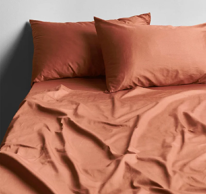 Polyester - Cotton Blend Sheets for Durability and ComfortHalo Organic Cotton Sheet Set Range Cedarwood