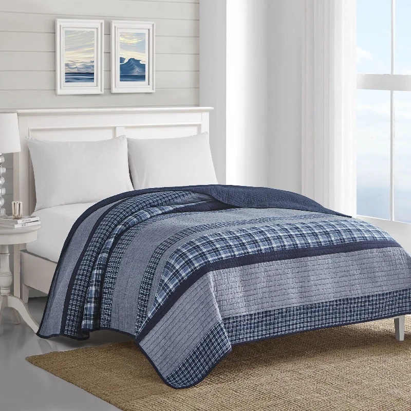 Silk - filled comforters for a luxurious and smooth touchNautica Adelson Twin Quilt