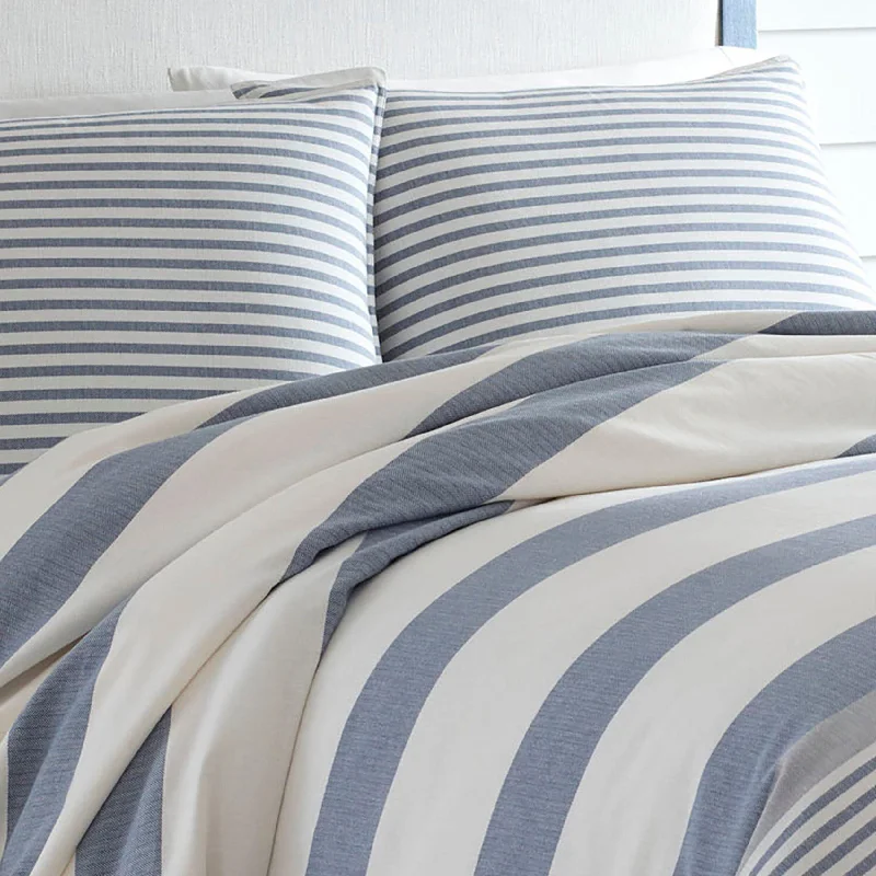 Queen - size comforters for standard queen - sized mattressesNautica Fairwater Comforter Set