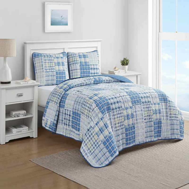 Silk - filled comforters for a luxurious and smooth touchNautica Raieford King Reversible Quilt And Sham Set