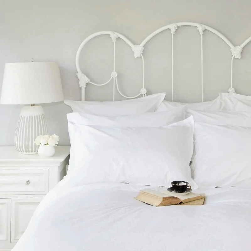 Hotel - quality duvet covers for a luxurious feel at homeGiza 45 Flora Egyptian Cotton Duvet Cover