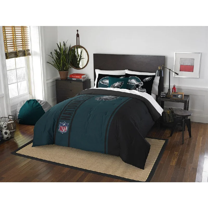 Latex - filled comforters with a bouncy texture and good supportThe Northwest Company Official NFL Philadelphia Eagles Full Applique 3-piece Comforter Set